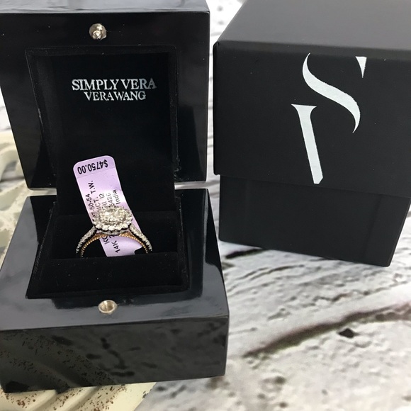 💰SOLD💰Vera Wang Diamond Engagement/Wedding Ring - Picture 3 of 8